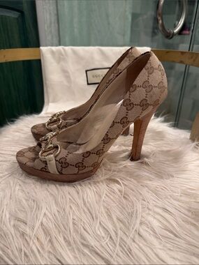 Gucci Beige/ Brown Monogram Peep-Toe Heels with Gold Horsebit